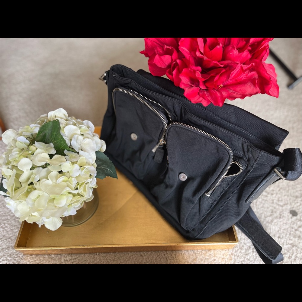Black Banana Republic Satchel